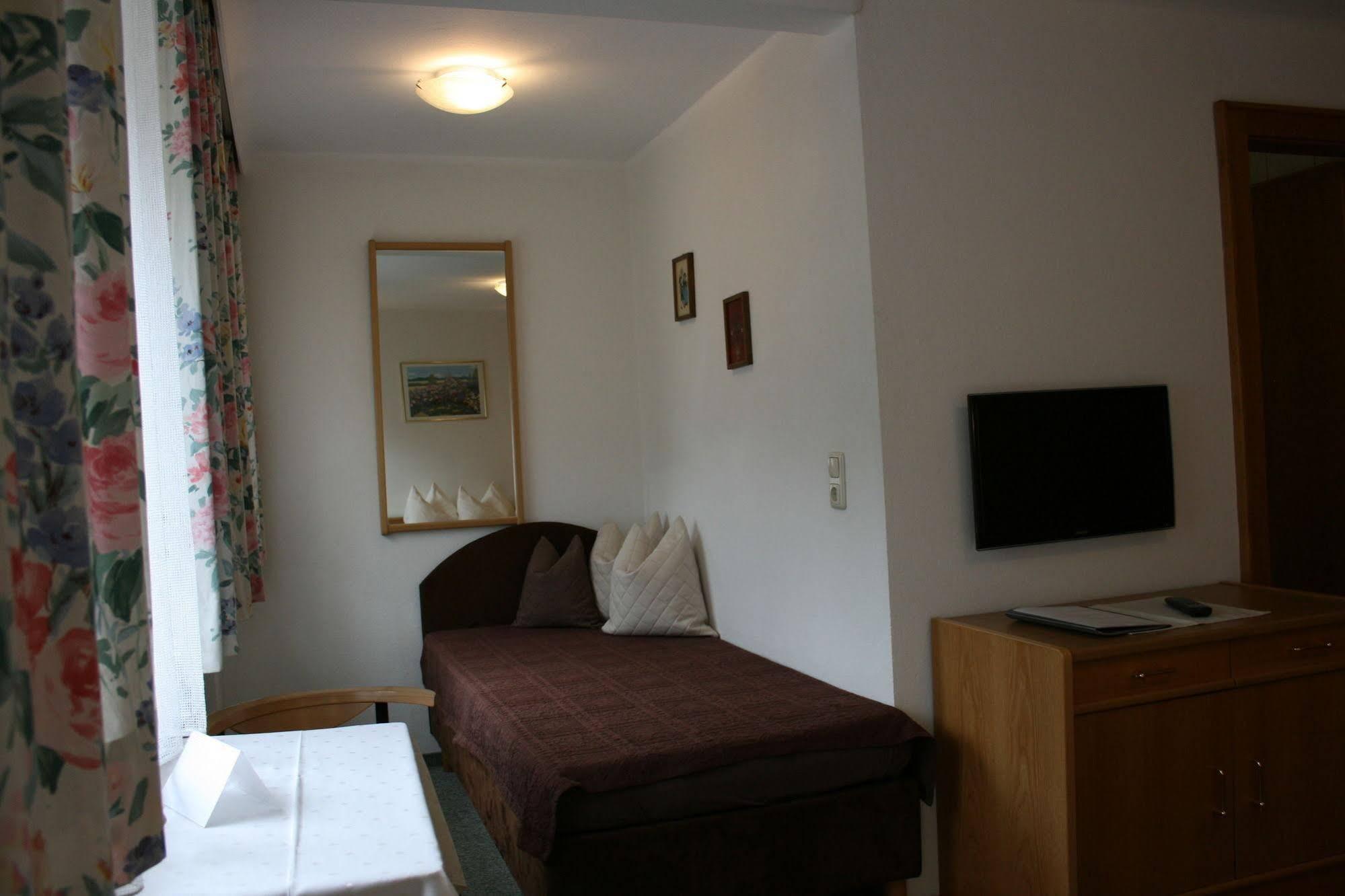 Apartments Rosenhof Майрхофен Экстерьер фото