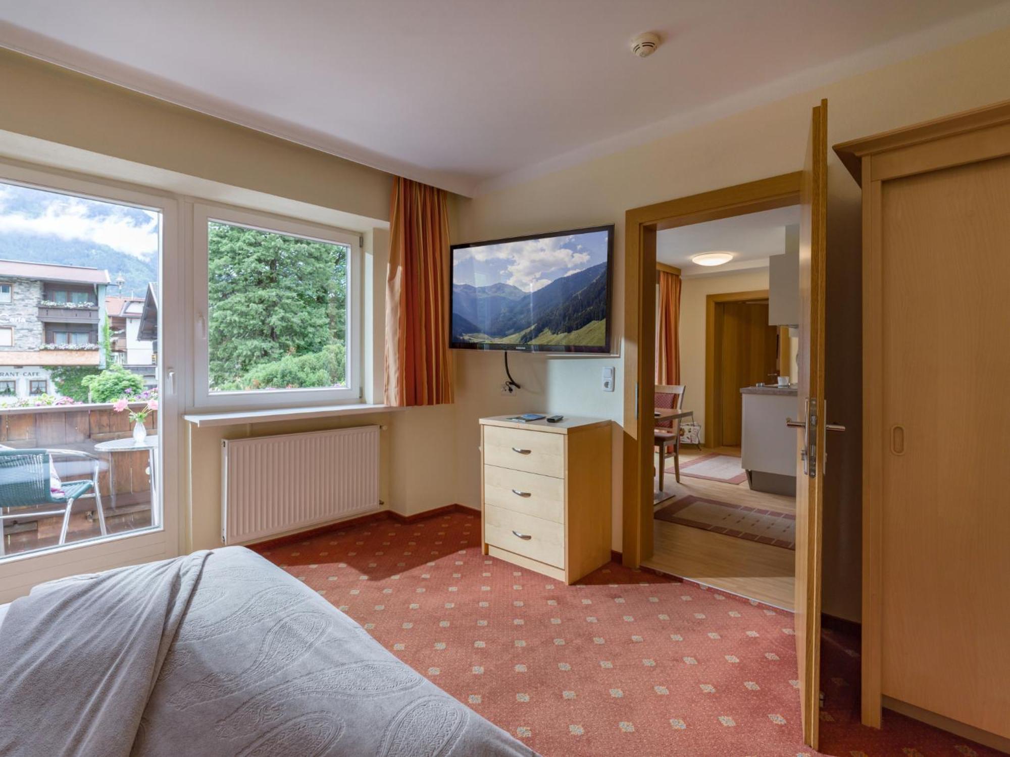 Apartments Rosenhof Майрхофен Экстерьер фото